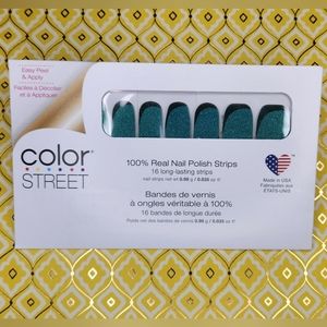 Color Street - Feeling Pine